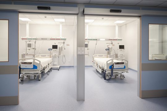 Ο λαός σώζει τον λαό
