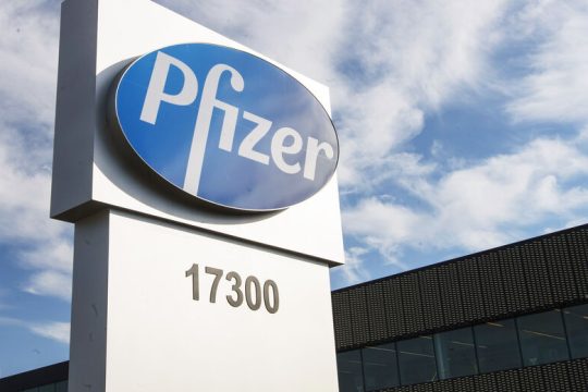 Πιλοτική διανομή του εμβολίου της Pfizer σε τέσσερις αμερικανικές πολιτείες