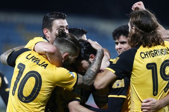 Eμφάνιση υποψήφιας πρωταθλήτριας