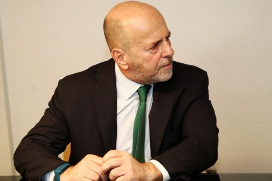 Προεργασία πριν από τον Μπόλονι, επιλογή Αλαφούζου