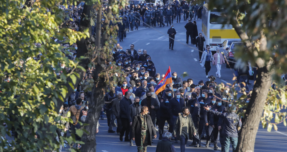 Πολιτική κρίση στην Αρμενία για το Ναγκόρνο Καραμπάχ