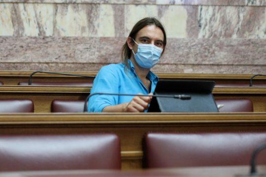 Κρ. Αρσένης: Τα ψέμματα της υπουργού Πολιτισμού για τα αρχαία του σταθμού Βενιζέλου