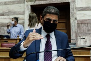 Οταν ο διώκτης σου έρχεται… να σε σώσει