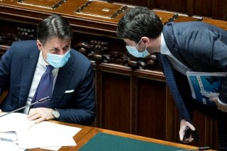 Νέα μέτρα με δυνατότητα αυστηροποίησης στην Ιταλία