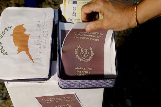 Τα «χρυσά» διαβατήρια διασύρουν την Κύπρο