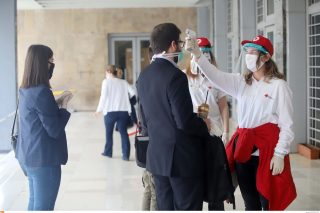 Διχάζει η λειτουργία των δικαστηρίων στις «κόκκινες» περιοχές