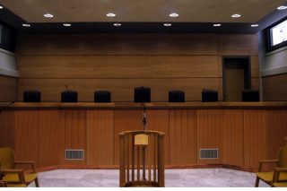 Διακοπή λόγω κορονοϊού στη δίκη για το «Συνεργείο»