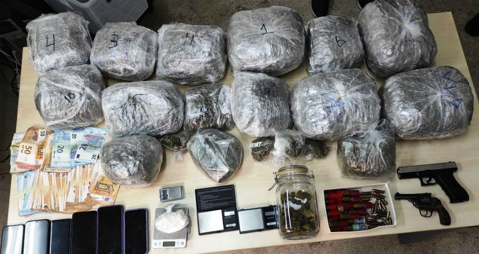 ΕΛ.ΑΣ.: Εμπλοκή σχολείου της Αττικής σε μεγάλο κύκλωμα ναρκωτικών