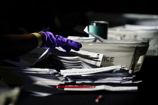 Είναι σε θέση να τα υπερβαίνει όλα αυτά αποτελεσματικά; 