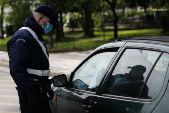 Διπλασιάζονται τα πρόστιμα, «όχι» Χαρδαλιά στη γιορτή του Πολυτεχνείου 