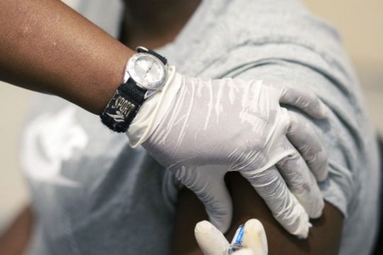 «Καμπανάκια» από ΠΟΥ για τον εμβολιασμό στην Αφρική