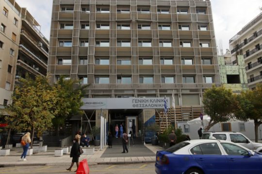 Απολογητικός Πέτσας για την επίταξη στο «και πέντε»
