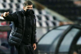 Πάει Ολλανδία με Ντόουγκλας και τη σκέψη στ’… αριστερά