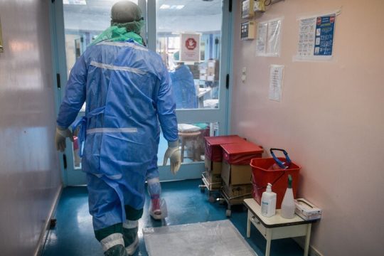 Στο «Ιπποκράτειο» αναλογεί ένας γιατρός για πενήντα ασθενείς