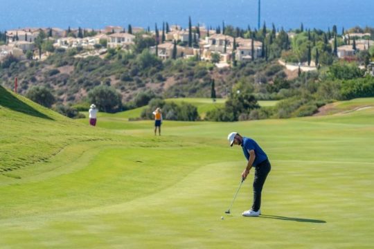 Παγκόσμια προβολή για τo Aphrodite Hills