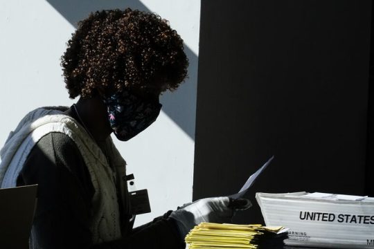 Δράμα, αβεβαιότητα, ίντριγκα, διχασμός
