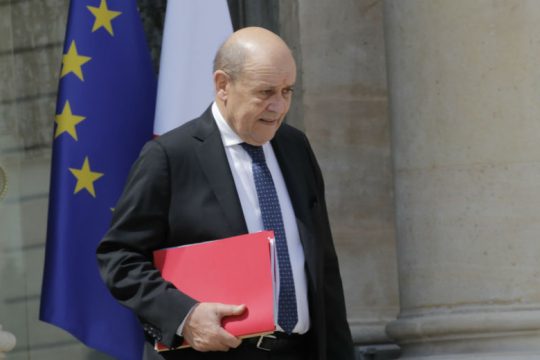 Η πρώτη αντίδραση της Γαλλίας στις αμερικανικές εκλογές