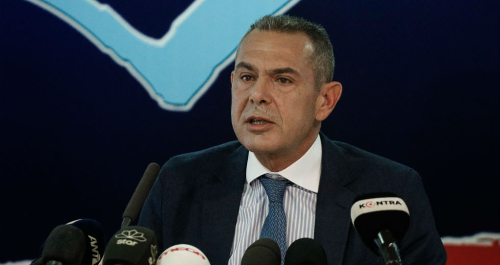 «Δηλητηριώδες» tweet Καμμένου για Ιερώνυμο και κορονοϊό
