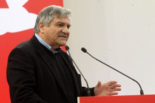 Διαφοροποίηση Καστανίδη από τη γραμμή του ΚΙΝ.ΑΛΛ. για το Πολυτεχνείο