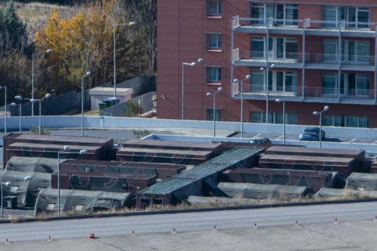 Θεσσαλονίκη: Kινητό νοσοκομείο στο πάρκινγκ του 424 ΣΝΘ