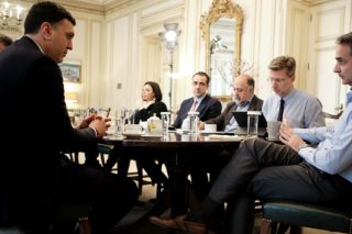 Υπουργικό: Βρέχει νομοσχέδια