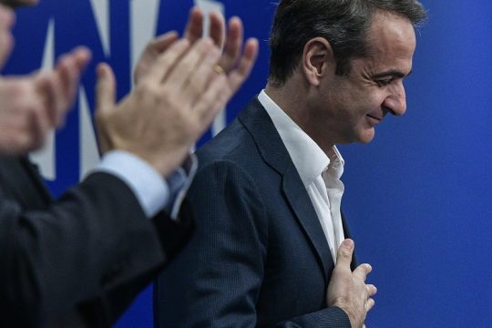 Πολιτικοί και δημοσιολόγοι παντός καιρού