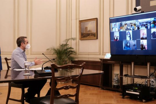 Νυν υπέρ πάντων ο… επικοινωνιακός αγών