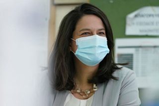 Η φράου Κεραμέως στη γωνία