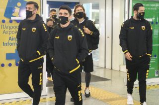 Δέκα κρούσματα στην ΑΕΚ!