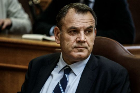 «Πυροσβεστική» παρέμβαση Παναγιωτόπουλου για Άγνωστο Στρατιώτη: Αρμόδιο για την τάξη το υπουργείο Προ.Πο.