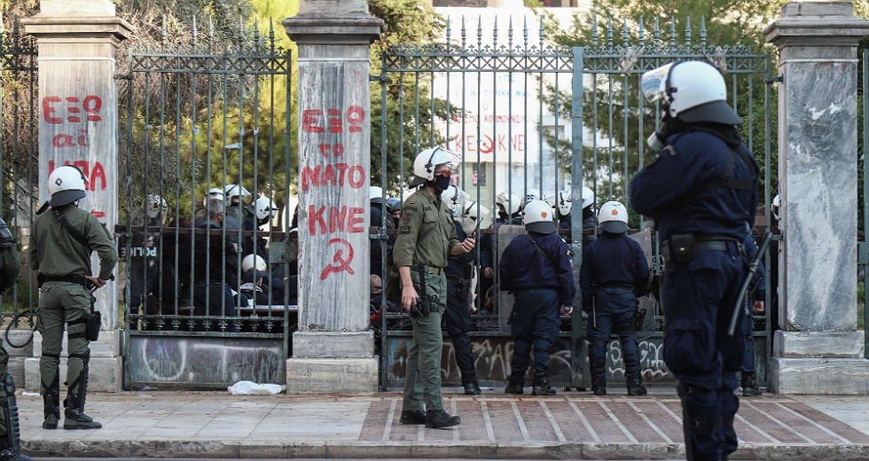 Αποκαλυπτική μαρτυρία φοιτητών: Οι φθορές έγιναν από αστυνομικούς