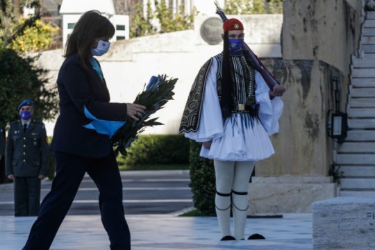 Με επίκεντρο την Τουρκία η δήλωση Σακελλαροπούλου για τις Ένοπλες Δυνάμεις