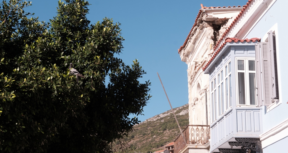 Σύσκεψη για τα ετοιμόρροπα