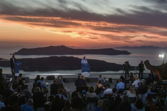 «Πέσαμε τελείως έξω»