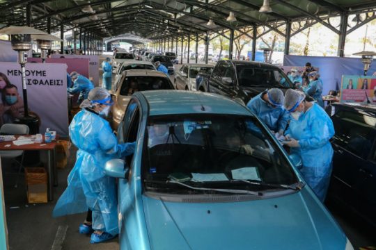 Covid-19: Ακόμα 20 νεκροί, ξεπέρασε τους 1.000 η Ελλάδα