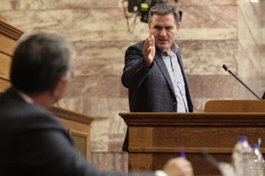 Κόντρες κυβέρνησης – ΣΥΡΙΖΑ για τον προϋπολογισμό