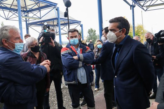 Πρόταση για κατώτατο μισθό γιατρού 2.000 ευρώ στο ΕΣΥ