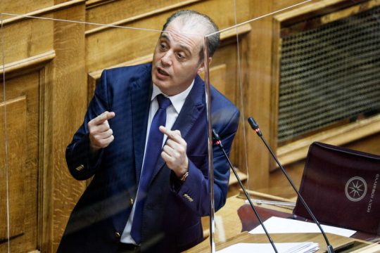 Παραλήρημα Βελόπουλου για το εμβόλιο