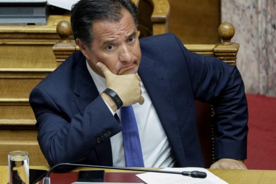 Σιωπητήριο Αδώνιδος για τη ναυπηγοεπισκευή