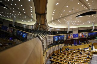 «Μπλόκο» στον συμβιβασμό για τον προϋπολογισμό της Ε.Ε.