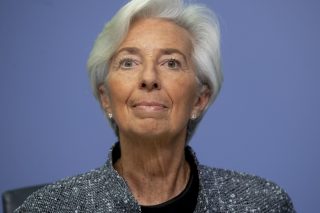 Στο 1,85 τρισ. το υπερόπλο της Λαγκάρντ