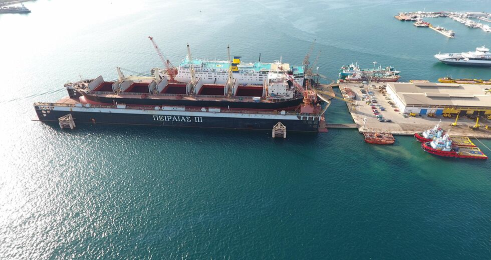 Η Cosco ξεκινά έργα στη Ναυπηγοεπισκευαστική Ζώνη