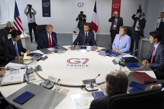 Επιστροφή στους G-7