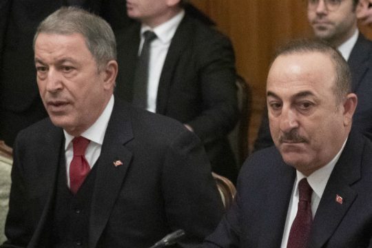 «Θυμό» προκαλούν στην Άγκυρα οι κυρώσεις για τους S-400