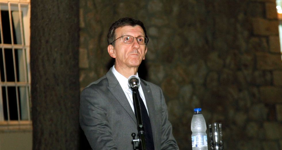 Μείωση 10% στους μισθούς των δημοσίων υπαλλήλων προτείνει ο Πορτοσάλτε!