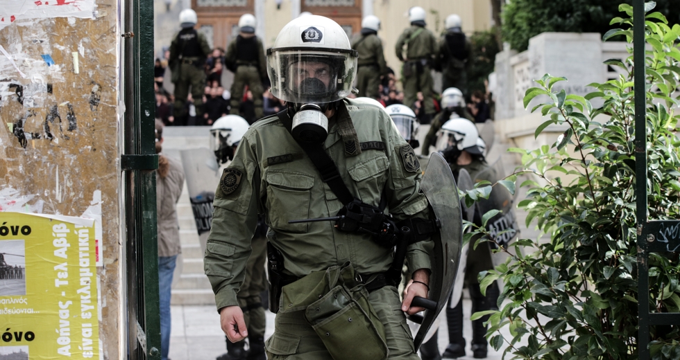 Η ΕΛ.ΑΣ. εφορμά στα ΑΕΙ χωρίς την έγκριση των πρυτάνεων