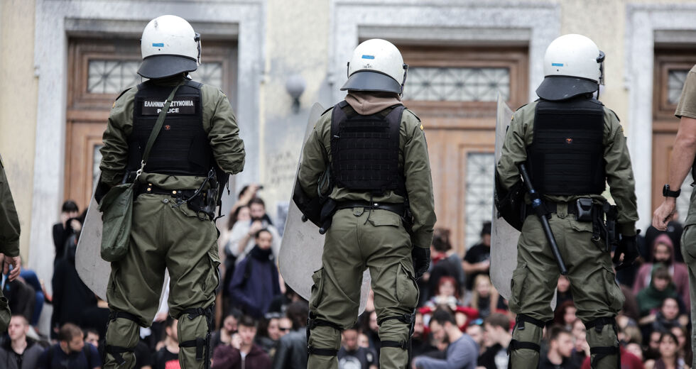 Λεφτά για Παιδεία, όχι για αστυνομία