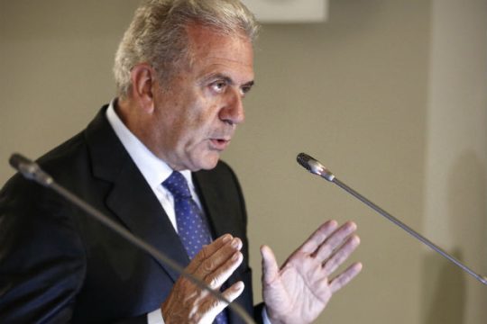 Συνεχίζει να αποκαλεί σκευωρία το σκάνδαλο Novartis o Δ. Αβραμόπουλος