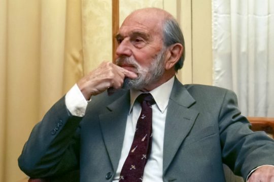 Πλήρης ημερών πέθανε ο θρυλικός διπλός πράκτορας Τζορτζ Μπλέικ