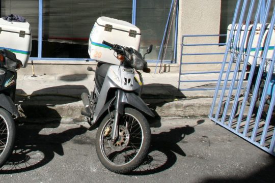 Οι προτάσεις της ΟΙΥΕ για τους εργαζόμενους στις εταιρείες courier